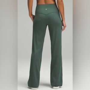 NWT Lululemon Athletica Forest Green Wide Leg Pants Regular